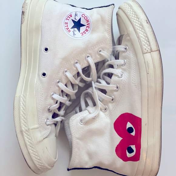 COMME DES GARCONS PLAY X CONVERSE MILK CHUCK TAYLOR - Picture 1 of 5